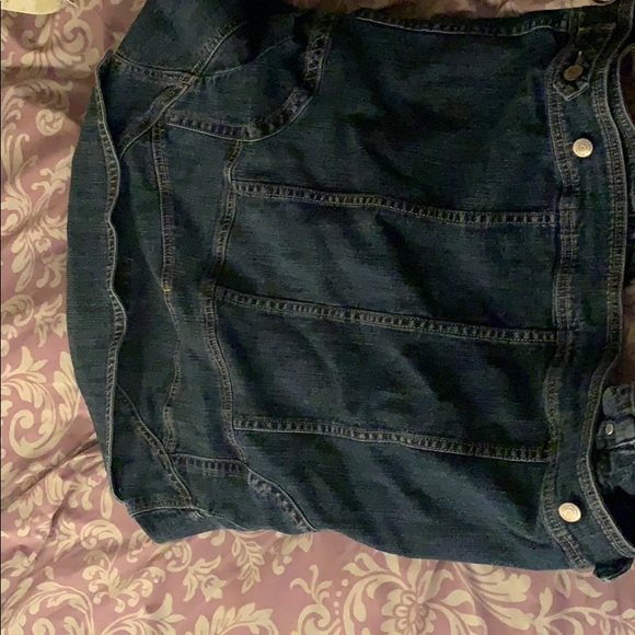 A Lena jeans jacket - Picture 3 of 4